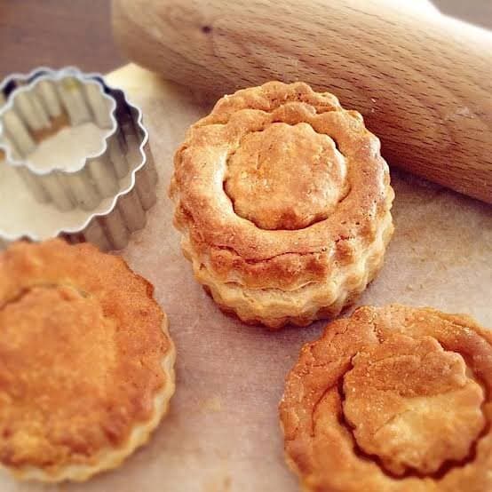 RM10 Shell Pastry